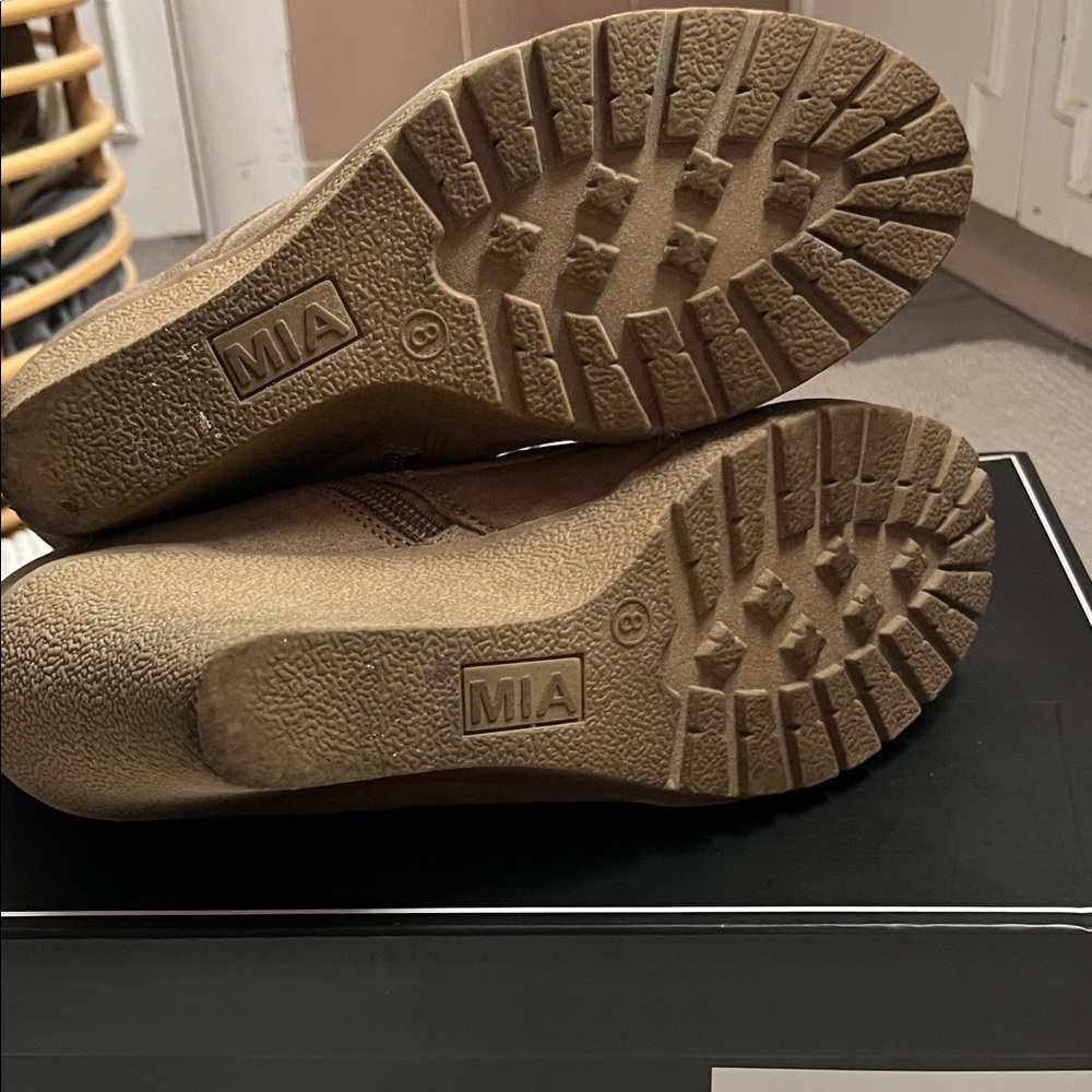 MIA Women's Brown Wedge Ankle Boots - Picture 5 of 6